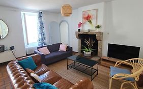 La maison d'Eglantine, 6 min du Puy du Fou, 4 chambres 8 couchages à St Malo-du-Bois,